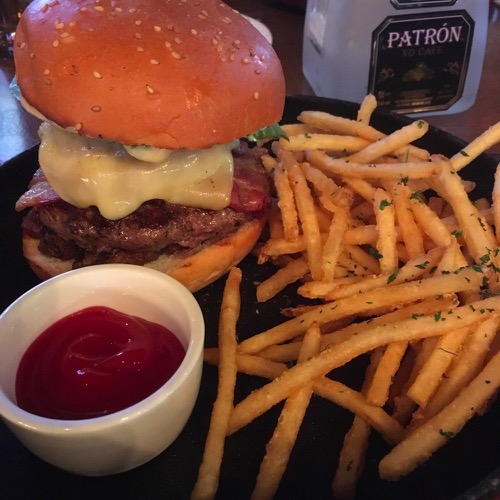 🇨🇳 Food I Remembered to Photograph On My Travels To and Thru China