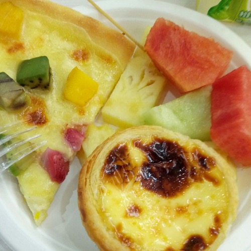 🇨🇳 Food I Remembered to Photograph On My Travels To and Thru China