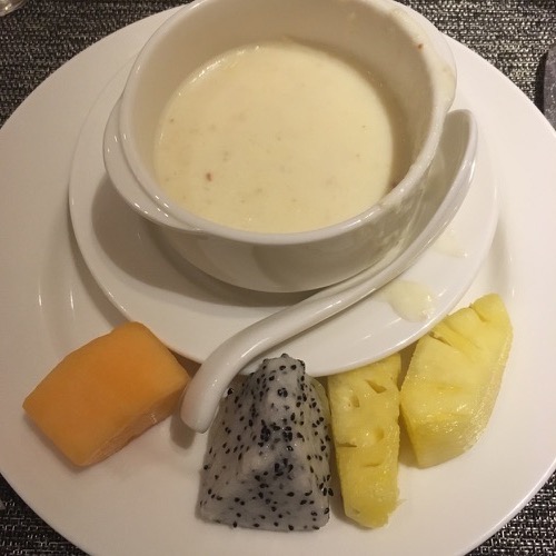 🇨🇳 Food I Remembered to Photograph On My Travels To and Thru China