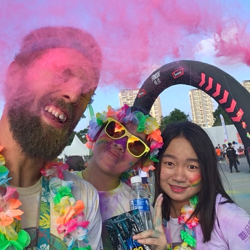 🇨🇳 Selfies with Strangers #happiest5k